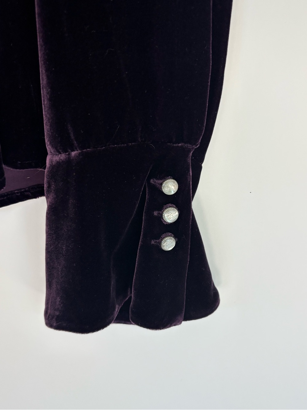 Ralph Lauren Dark Purple Velvet Button-Up top whimsy goth romantic size small - Picture 8 of 9